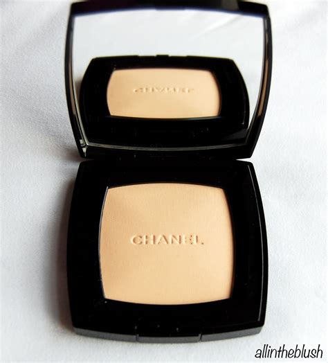 chanel poudre universelle compacte 140 muscade review|Review : Chanel Poudre Universelle Compacte .